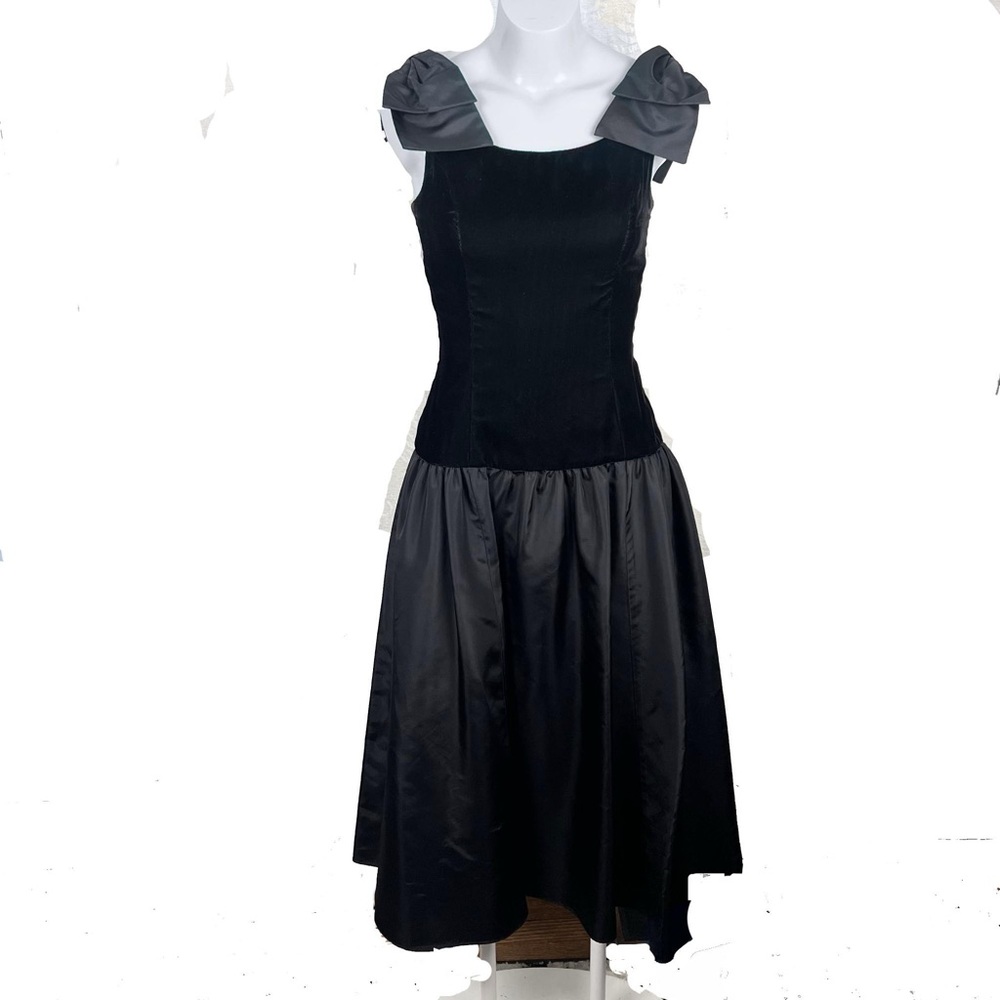 Gunne Sax by Jessica McClintock vintage black velvet & taffeta maxi dress formal